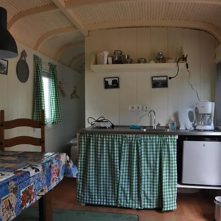 Bed & Breakfast Your Waggon At The Cow's Paradise Amsterdam