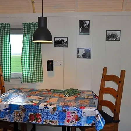 Bed & Breakfast Your Waggon At The Cow's Paradise